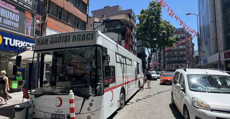 Türk Kızılay, Zonguldak'ta kan bağışı kampanyası düzenledi