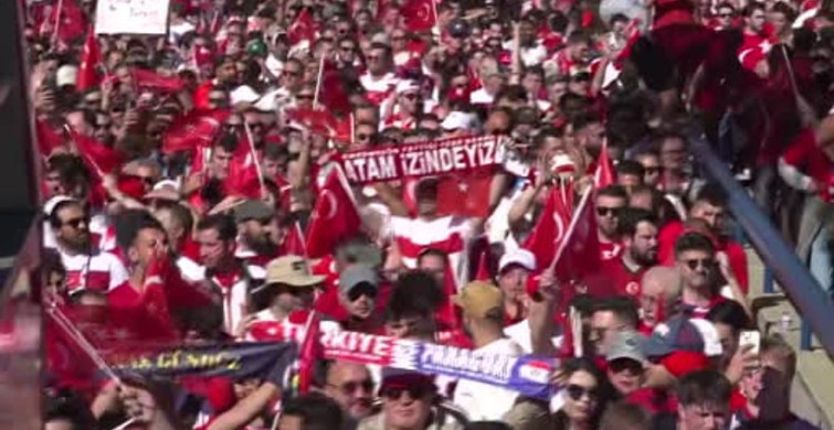 Türk taraftarlar San Francisco'da uzun kuyruklar oluşturdu