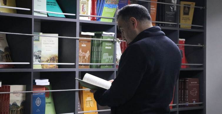 Türk Tarih Kurumu Mobil Tırı Sakarya'da Tarih Severlerle Buluştu