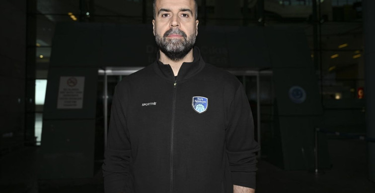 Türk Telekom Basketbol Takımı Yurda Döndü