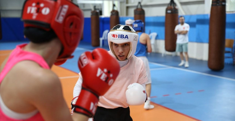 Türkiye Boks Şampiyonları Riyad'da Altın Madalya Peşinde