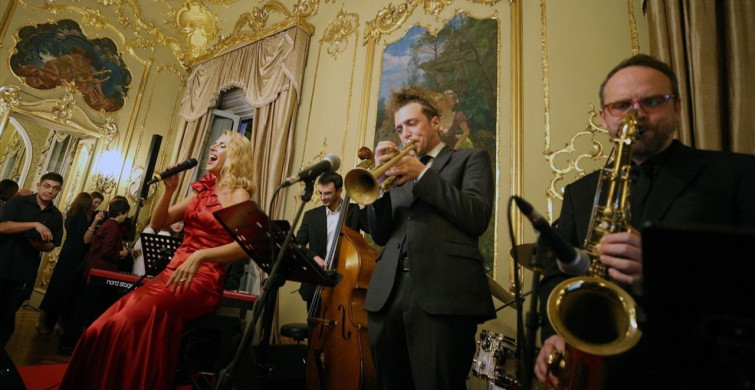 Türkiye Cumhuriyeti'nin 102. Yılı İtalya'da Coşkuyla Kutlandı