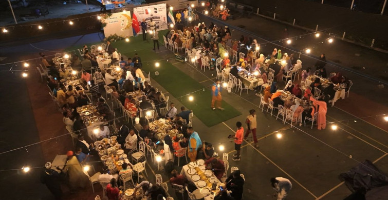 Türkiye Diyanet Vakfı Freetown'da İftar Programı Düzenledi