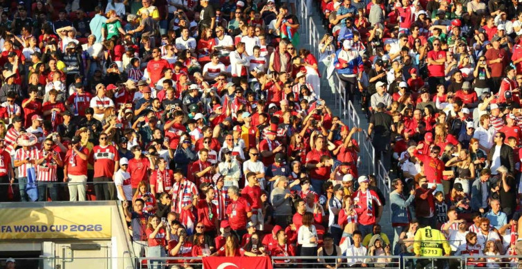 Türkiye - Paraguay maçını 68 bin 827 taraftar takip etti