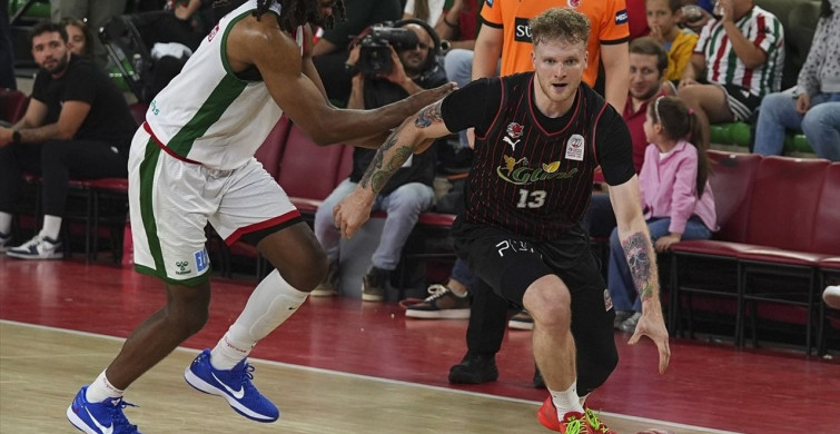 Türkiye Sigorta Basketbol Süper Ligi: Karşıyaka, Glint Manisa'yı Mağlup Etti