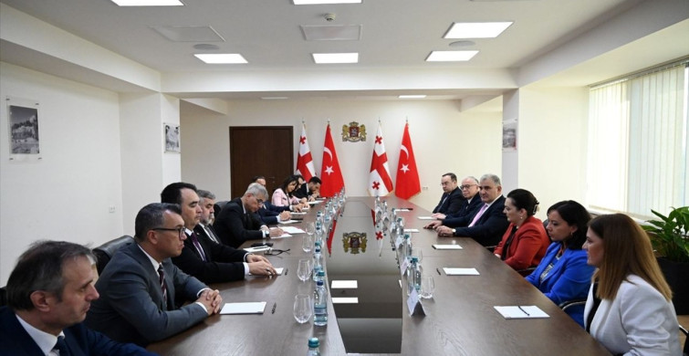 Türkiye ve Gürcistan Sağlık Alanında İşbirliği Anlaşması İmzaladı