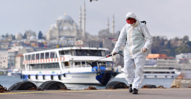 Türkiye'de Can Kaybı 2 Bin 992'ye Yükseldi