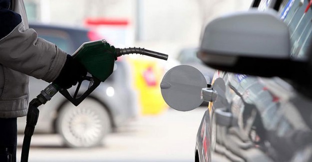 Türkiye'de İlk Defa Benzin, Motorinden Daha Ucuz Olacak