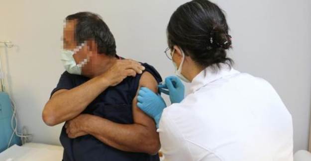 Türkiye'de İlk Koronavirüs Aşısı Yapıldı!