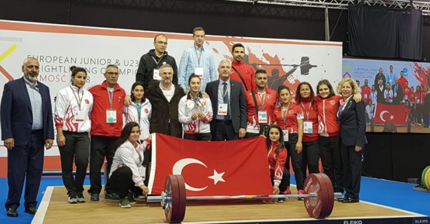Türkiye’den Halterde 5 Bronz Madalya!
