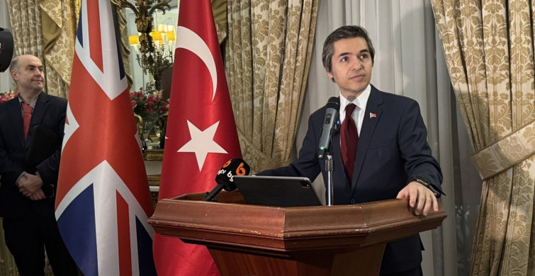 Türkiye'nin 102. Kuruluş Yılı İngiltere'de Kutlandı