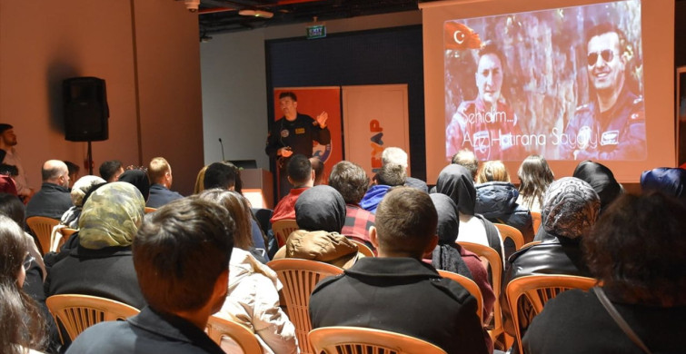 Türkiye'nin İlk Deneysel Test Pilotu Murat Özpala'dan Öğrencilere İlham Verici Mesajlar