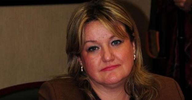 Türkiye'nin İlk Kadın Kaymakamı İstanbul Vali Yardımcısı Oldu! Özlem Bozkurt Kimdir?