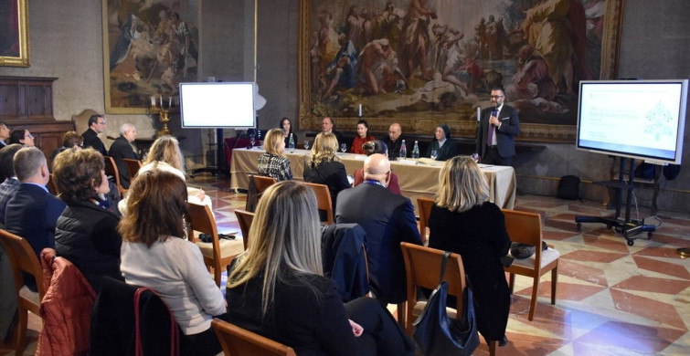 Türkiye'nin İnanç Turizmi Destinasyonları Vatikan'da Tanıtıldı