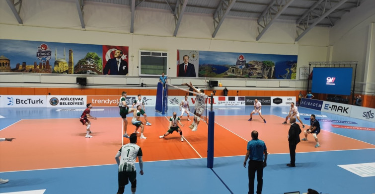 TÜRŞAD, Akkuş Belediyespor'u 3-0 Mağlup Etti