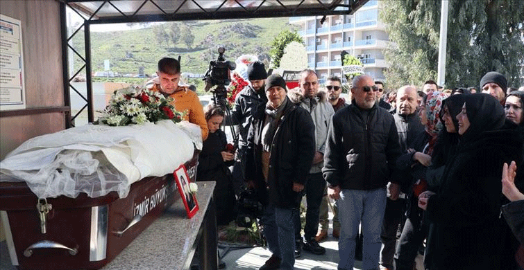 Uçak Kazasında Yaşamını Yitiren Songül Bozkurt, Son Yolculuğuna Uğurlandı