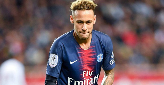 UEFA, Manchester United Maçından Sonra Küfür Eden Neymar'a Soruşturma Başlattı