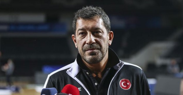 Ufuk Sarıca: Hollanda Kağıt Üzerinde Bilindik Bir Ekip Değil