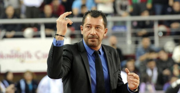 Ufuk Sarıca'dan Eleştiri!