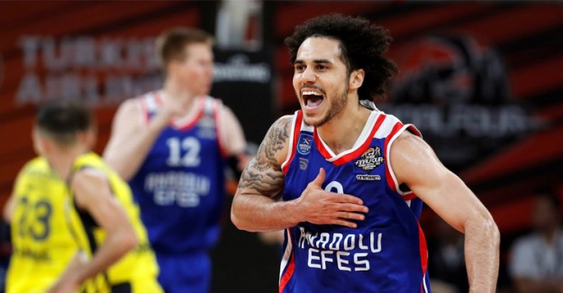 Ufuk Sarıca'dan Shane Larkin Açıklaması!