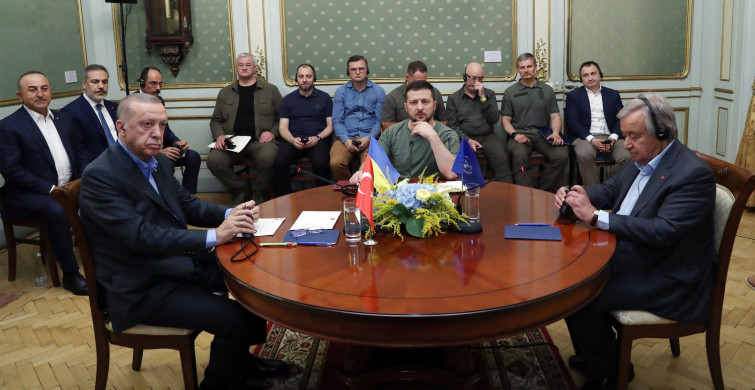 Ukrayna'nın Lviv kentinde gerçekleşen 3'lü zirvede barış umudu!