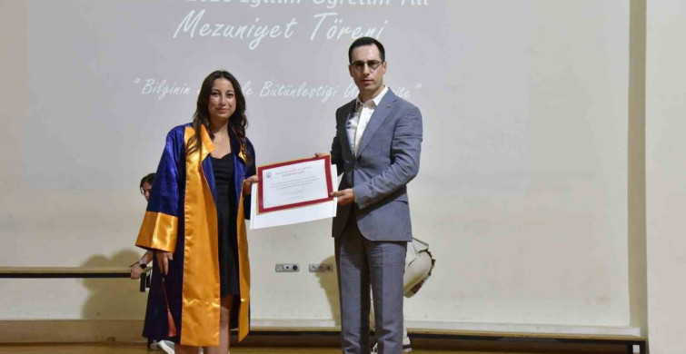 Ula Ali Koçman MYO mezuniyet töreni düzenlendi