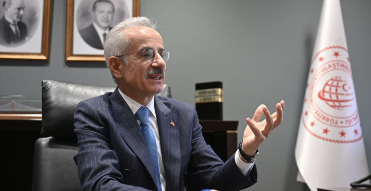 Ulaştırma Bakanı Uraloğlu, Anadolu Ajansı'nın Oylamasına Katıldı