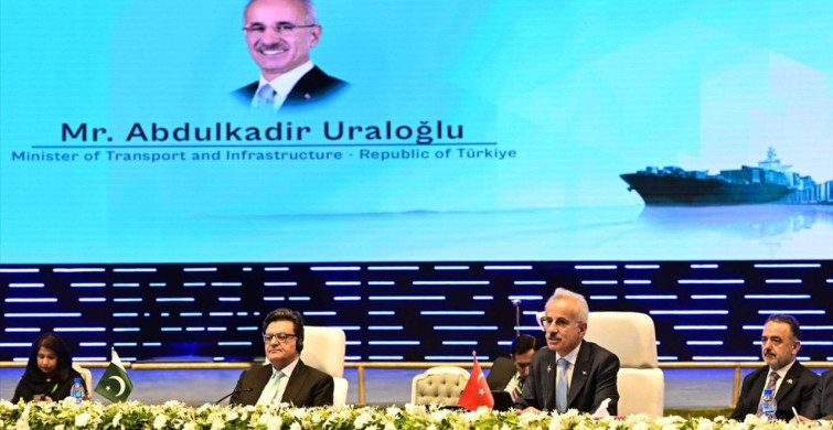 Ulaştırma Bakanı Uraloğlu, Bölgesel Ulaştırma Konferansı'nda Önemli Vurgular Yaptı
