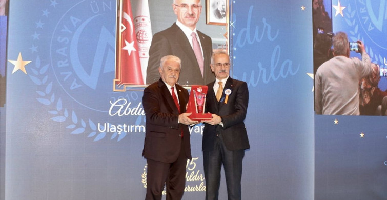 Ulaştırma Bakanı Uraloğlu'ndan Avrasya Üniversitesi Mesajı