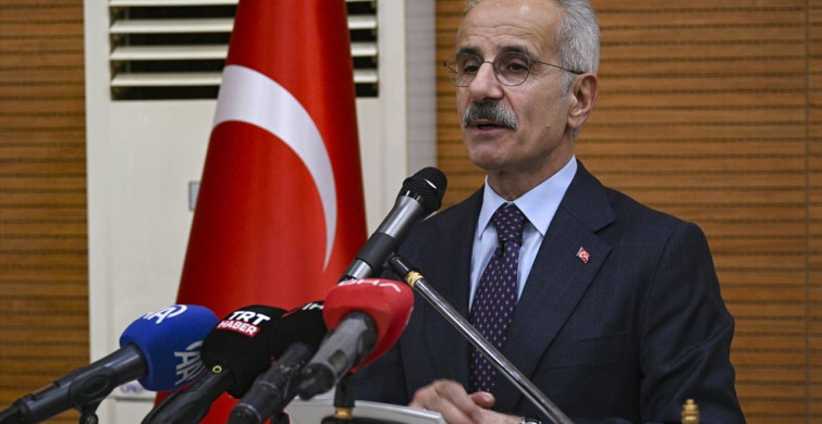 Ulaştırma ve Altyapı Bakanı Uraloğlu PTT İftar Programında Açıklamalarda Bulundu