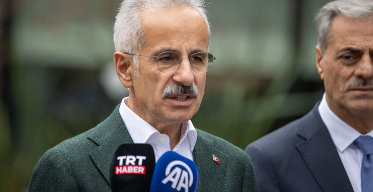 Ulaştırma ve Altyapı Bakanı Uraloğlu'ndan KAIROS ve VIRAT Gemilerine İlişkin Açıklamalar