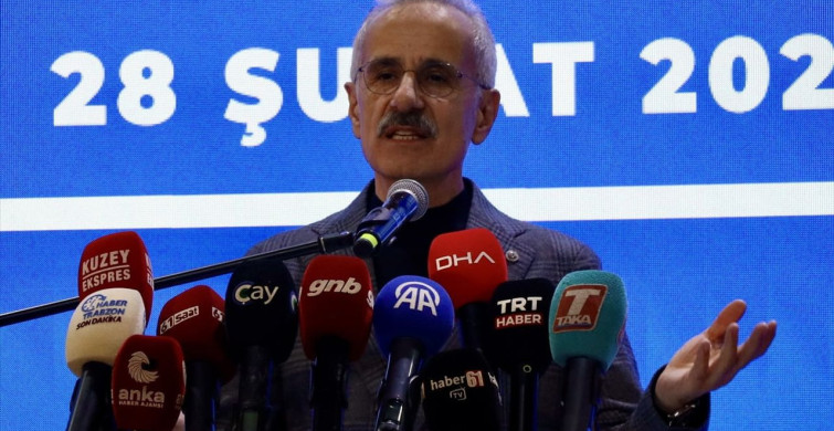 Ulaştırma ve Altyapı Bakanı Uraloğlu'ndan Trabzon'da İftar Toplantısı