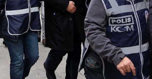 Ülke Çapındaki Operasyonlarda En Az 70 FETÖ Şüphelisi Tutuklandı