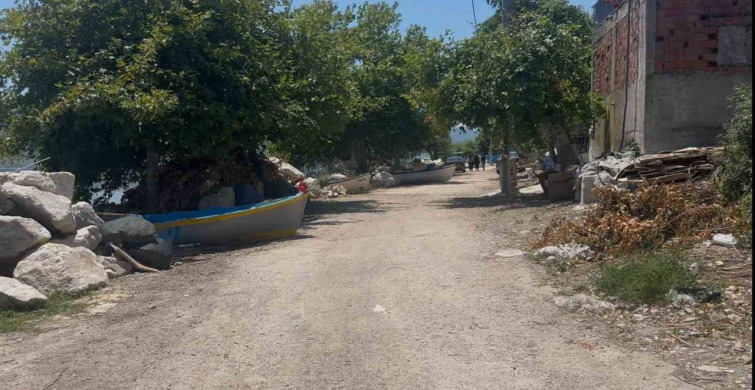 Uluabat Gölü’nün sularının çekilmesiyle Gölyazı’da hayat normale döndü