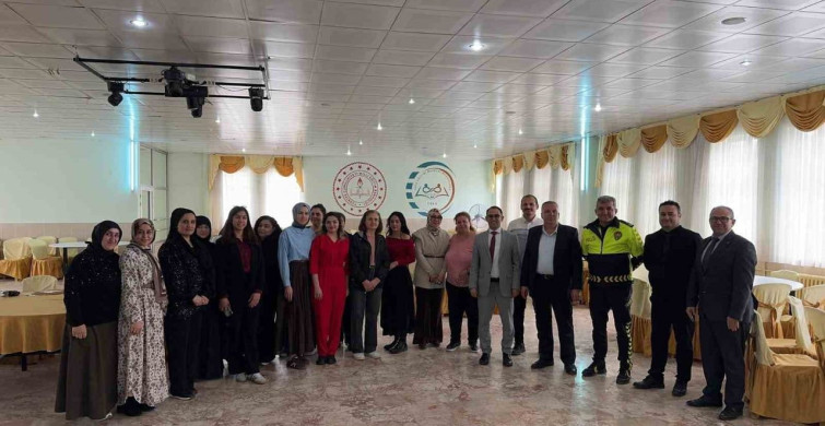 Ulukışla'da Pastacılık Kursiyerleri Yarıştı