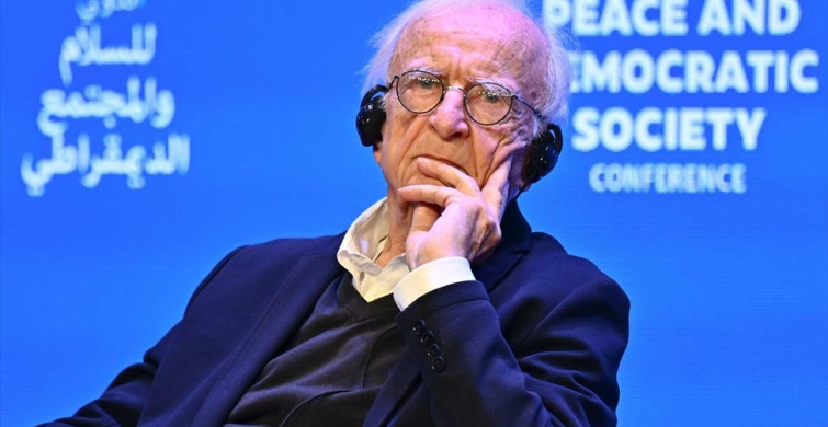 Uluslararası Barış ve Demokratik Toplum Konferansı İstanbul'da Devam Ediyor