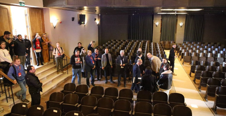 Uluslararası Basın, Hatay'daki Deprem Çalışmalarını İnceledi