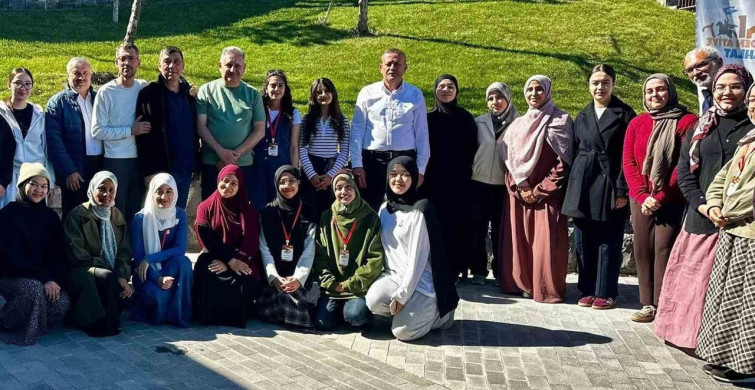 Uluslararası Öğrenciler Ahlat Cumhurbaşkanlığı Külliyesi'nde Ağırlanıyor
