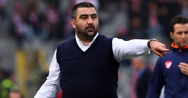 Ümit Özat’tan Ayrılık Açıklaması!