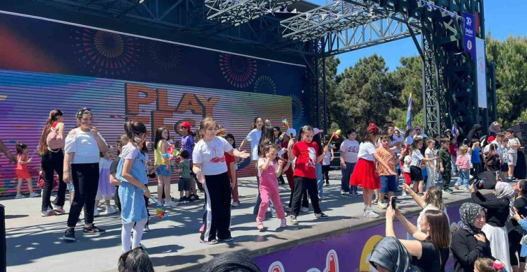 Ümraniye'de 5. Geleneksel Çocuk Festivali Coşkusu