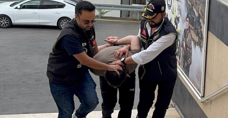 Ümraniye'de Bıçaklı Saldırı: Bir Kadın Hayatını Kaybetti