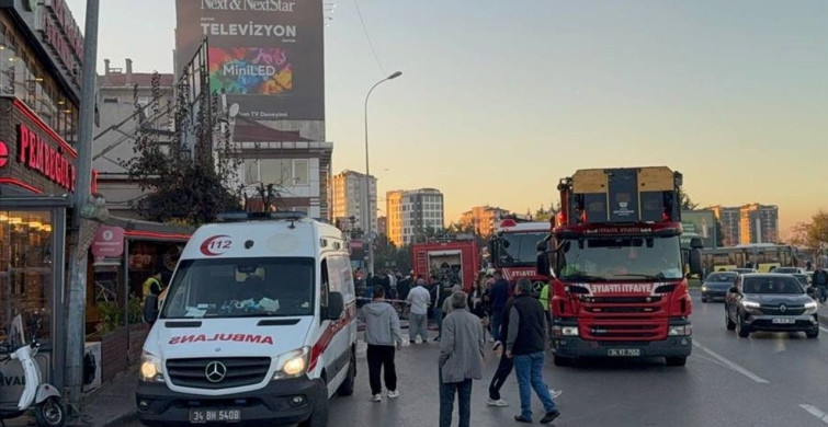 Ümraniye'deki Depo Yangını Kontrol Altına Alındı