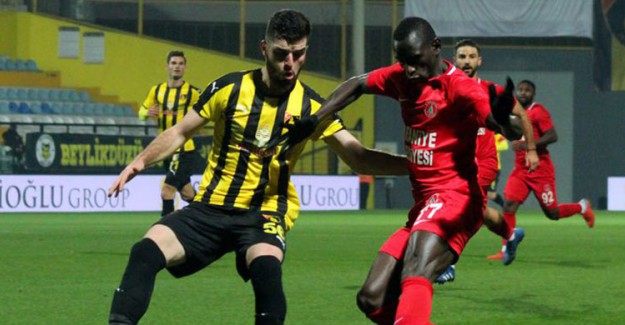 Ümraniyespor Kaçtı, İstanbulspor Yakaladı!