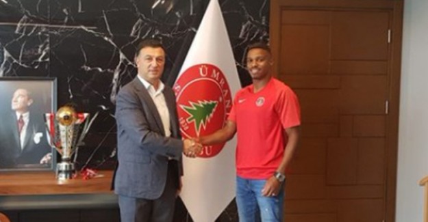 Ümraniyespor, Portekizli Savunmacı Fernandes'i Transfer Etti