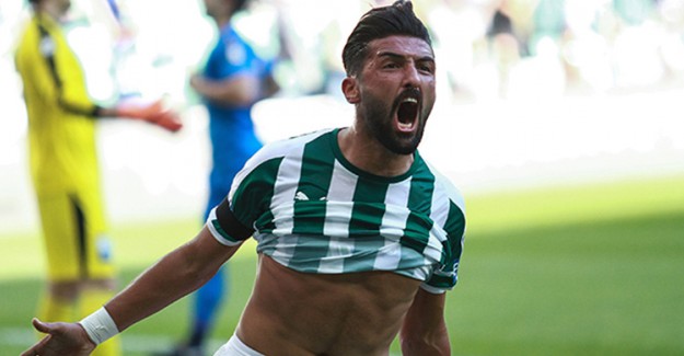 Umut Meraş Transfer Konusunda İsyan Etti