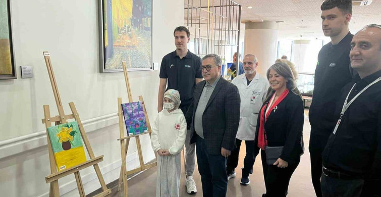 Umutlar Çocukların Ellerinde Renkleniyor