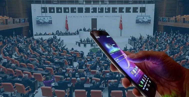 Üniversitelilere Vergisiz Telefon ve Bilgisayar Düzenlemesi Meclis’teÜniversitelilere Vergisiz Telefon ve Bilgisayar Düzenlemesi Meclis’te: 8 Milyon Öğrenciye Büyük Destek