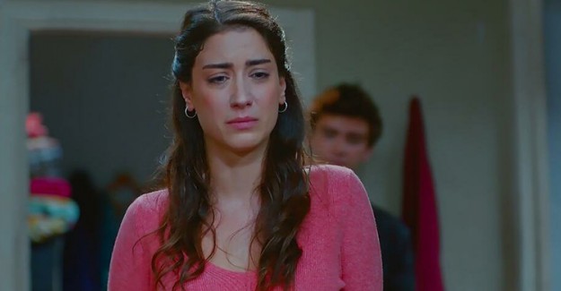 Ünlü oyuncu Hazal Kaya'yı Yasa Boğan Ölüm! Prof. Selhan Endres Hayatını Kaybetti