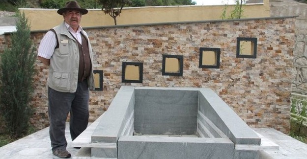 Ünlü Oyuncu Yakup Yavru 35 Bin Lira Harcayarak Kendisine Mezar Yaptırdı