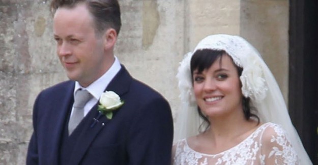 Ünlü Şarkıcı Lily Allen'den Çarpıcı İtiraf